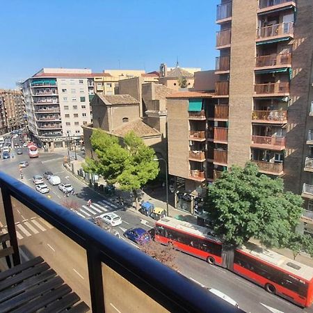 Apartamenticos Studio 75 Zaragoza Dış mekan fotoğraf