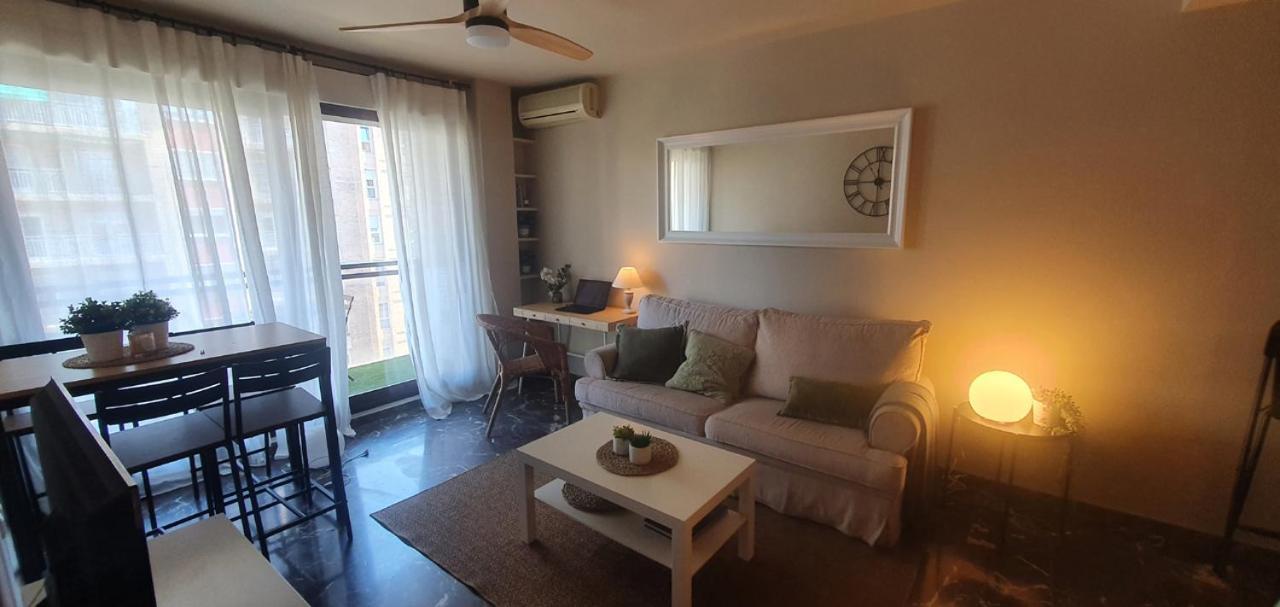 Apartamenticos Studio 75 Zaragoza Dış mekan fotoğraf