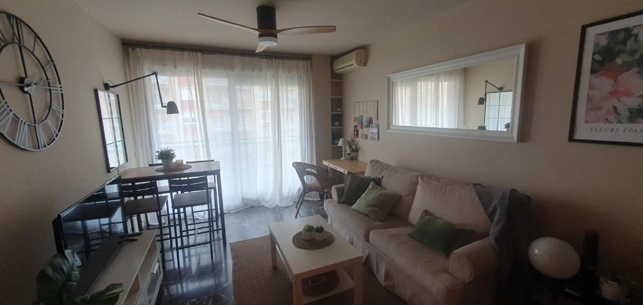 Apartamenticos Studio 75 Daire Zaragoza Dış mekan fotoğraf